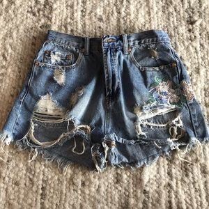 High waisted ripped jean shorts